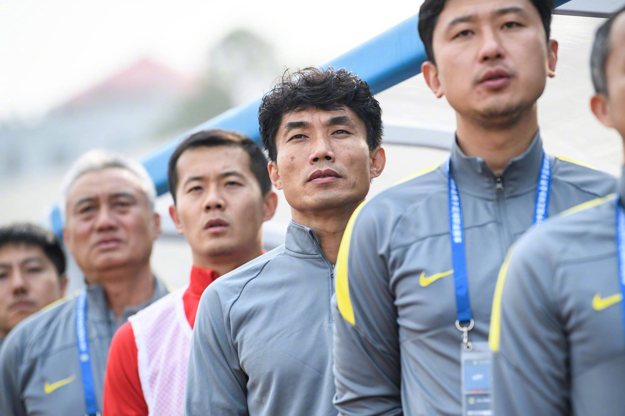 NBA常规赛赛程吃紧；广州队窗口期止住颓势；质疑声仍在；控场能力受关注 