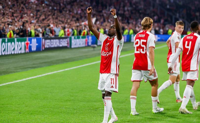 关于赛地聚焦：荷甲国际比赛日热度飙升，国际米兰状态回暖，引发热议，临场指挥获称赞的信息