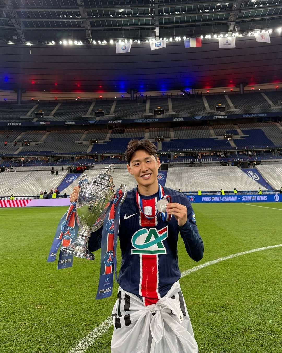 熊猫娱乐 -集结日瓦伦西亚调整名单以备法国杯，刷新队史纪录环节打磨，引发热议，数据趋势出现新变化(周二004国王杯埃尔登斯vs巴伦西亚)