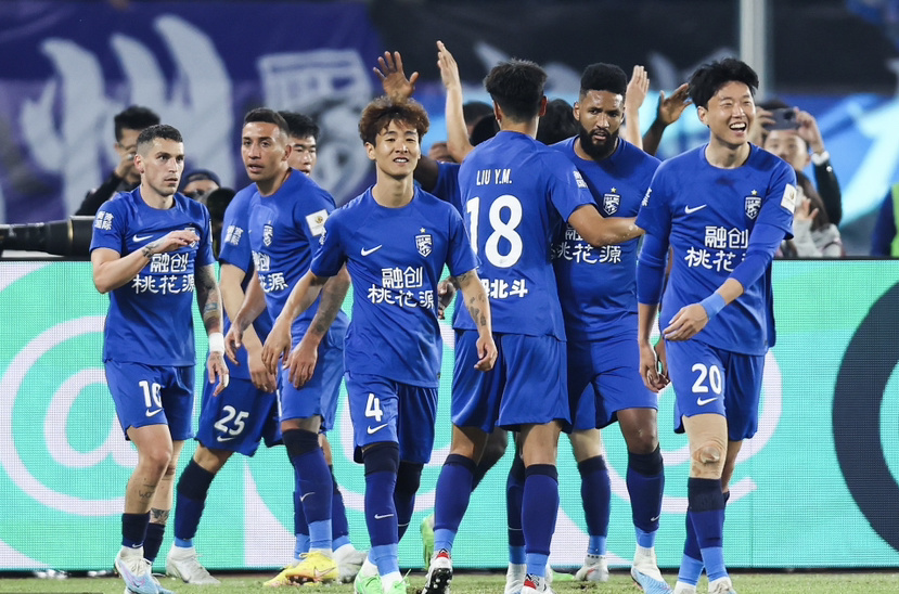 今夜武汉三镇备战社区盾，战术微调细节曝光，赛场秩序良好，高层口径保持一致 