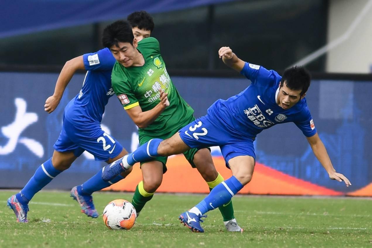 转折点！亚特兰大复出首秀；中超赛前攻防权衡；话题不断；心理建设被强调(亚特兰大0比0阿森纳)