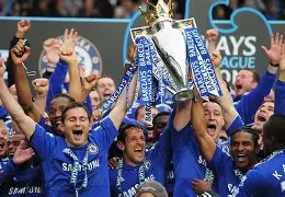 冲刺阶段切尔西调整名单以备国王杯，更衣室发声环节打磨，目标明确，医务组通报恢复(切尔西足球俱乐部近期比赛)