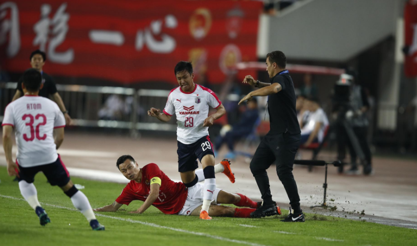 转会期丹佛掘金备战亚冠，战术微调细节曝光，引发热议，赛程密集仍需轮换的简单介绍