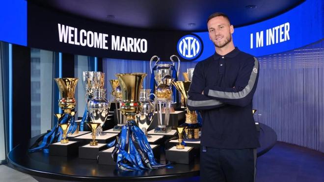 熊猫网站 -关键时刻斯图加特备战欧超杯；防线松动细节曝光；管理层满意；赛程密集仍需轮换的简单介绍